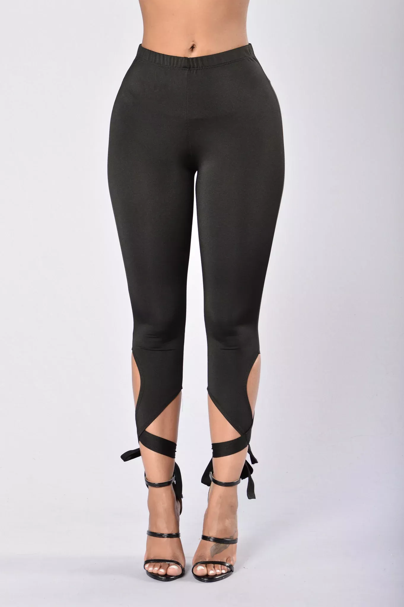 Clingy Leggings - Black