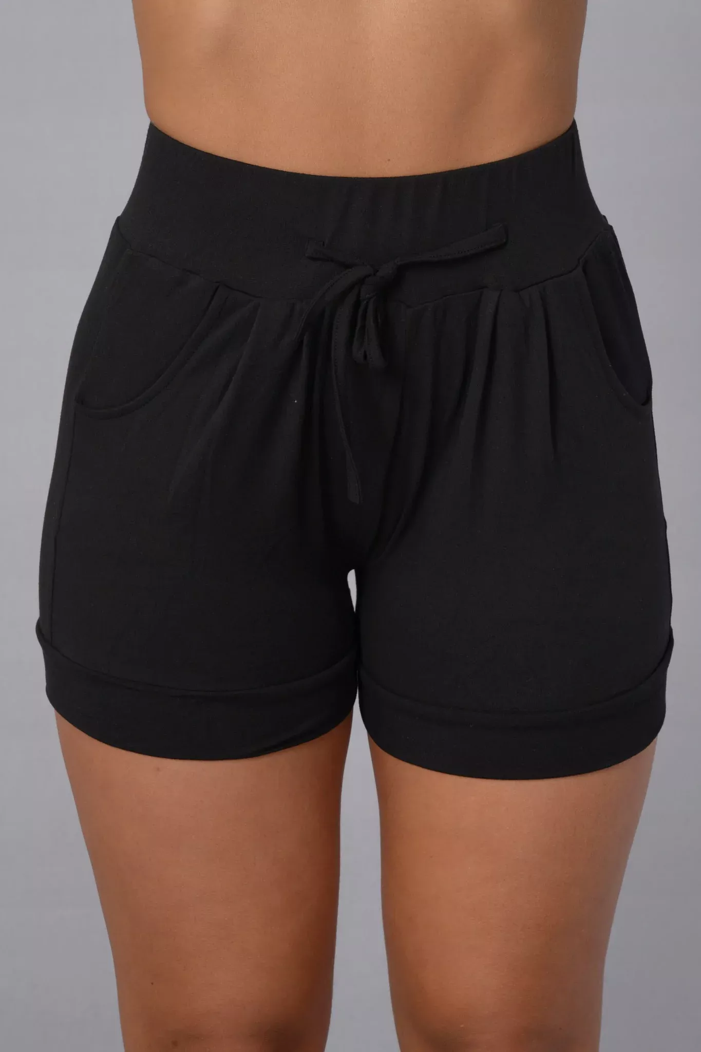 Discrete Shorts - Black