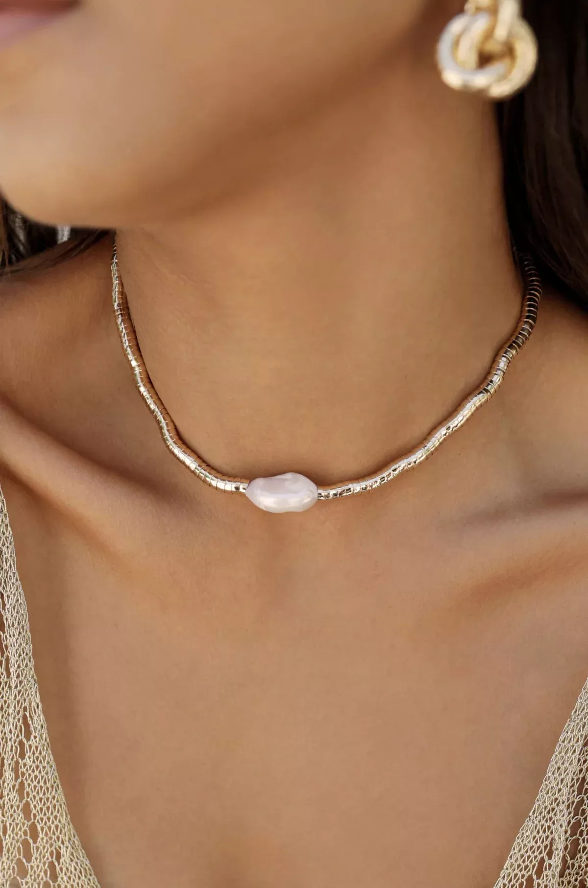 Ettika Liquid Gold and Pearl Choker | Boho Pink