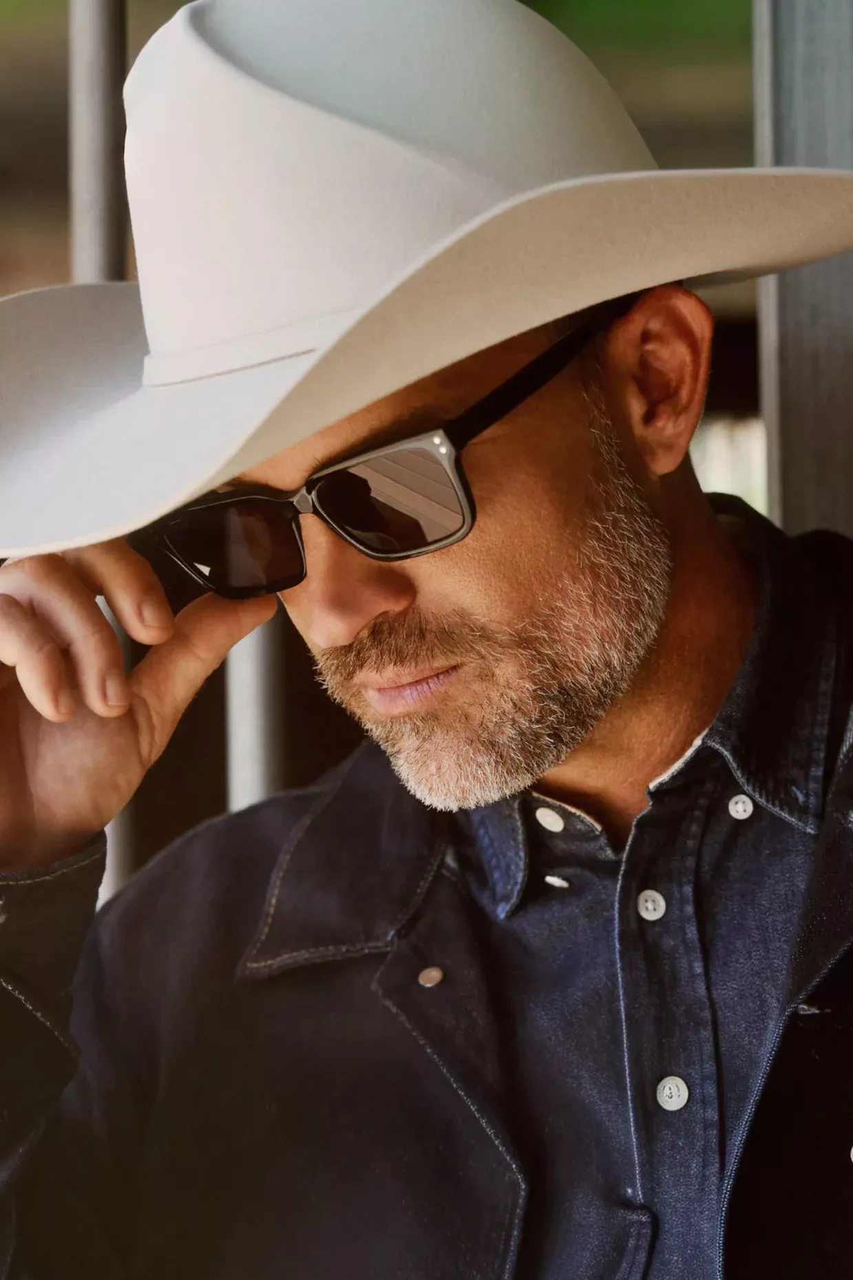 John Dutton Black Unisex Sunglasses