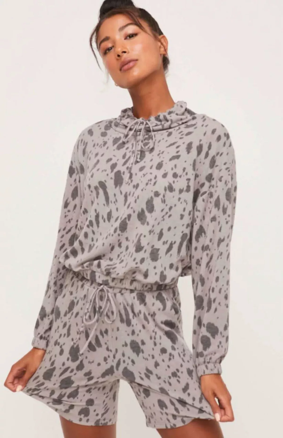 Just Chill Grey Leopard Print Set | Boho Pink