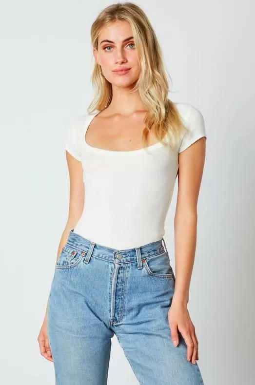 On The Way White Scoop Neck Tee | Boho Pink