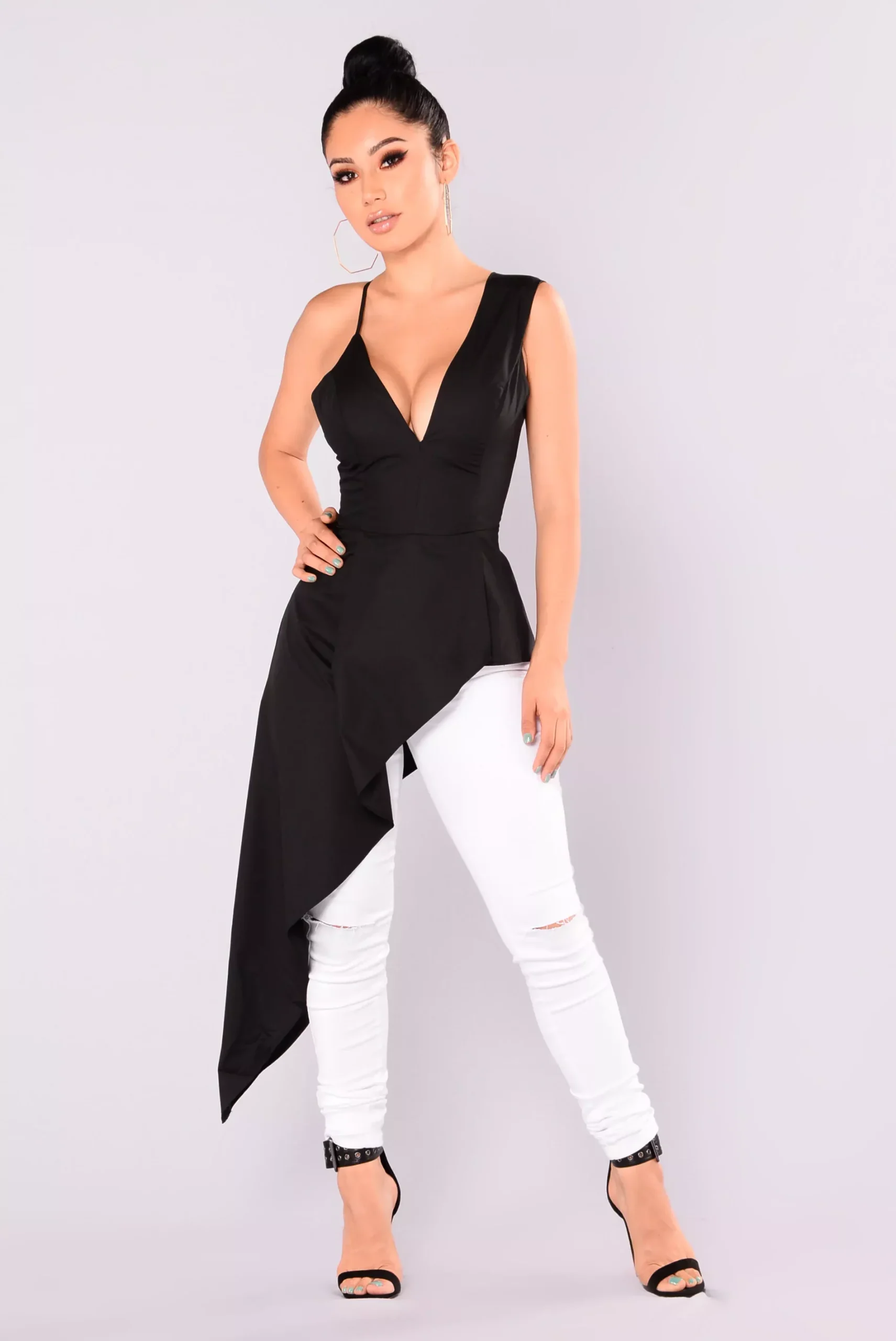 Plot Twist Top - Black