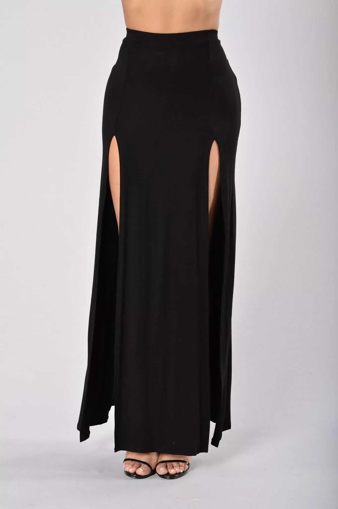 Queen of Everything Skirt - Black