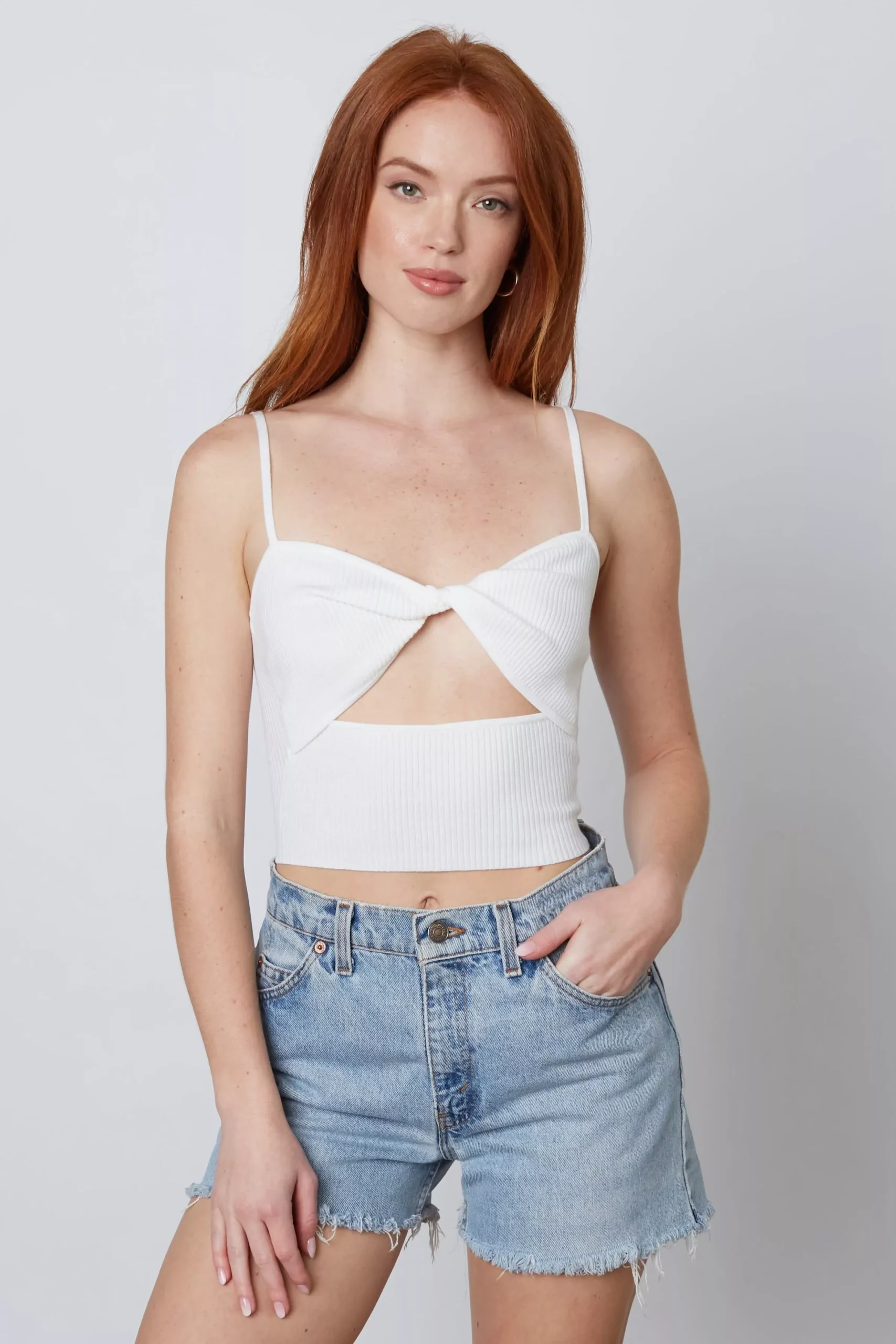 Rubbie White Twist-Front Cropped Sweater Tank | Boho Pink