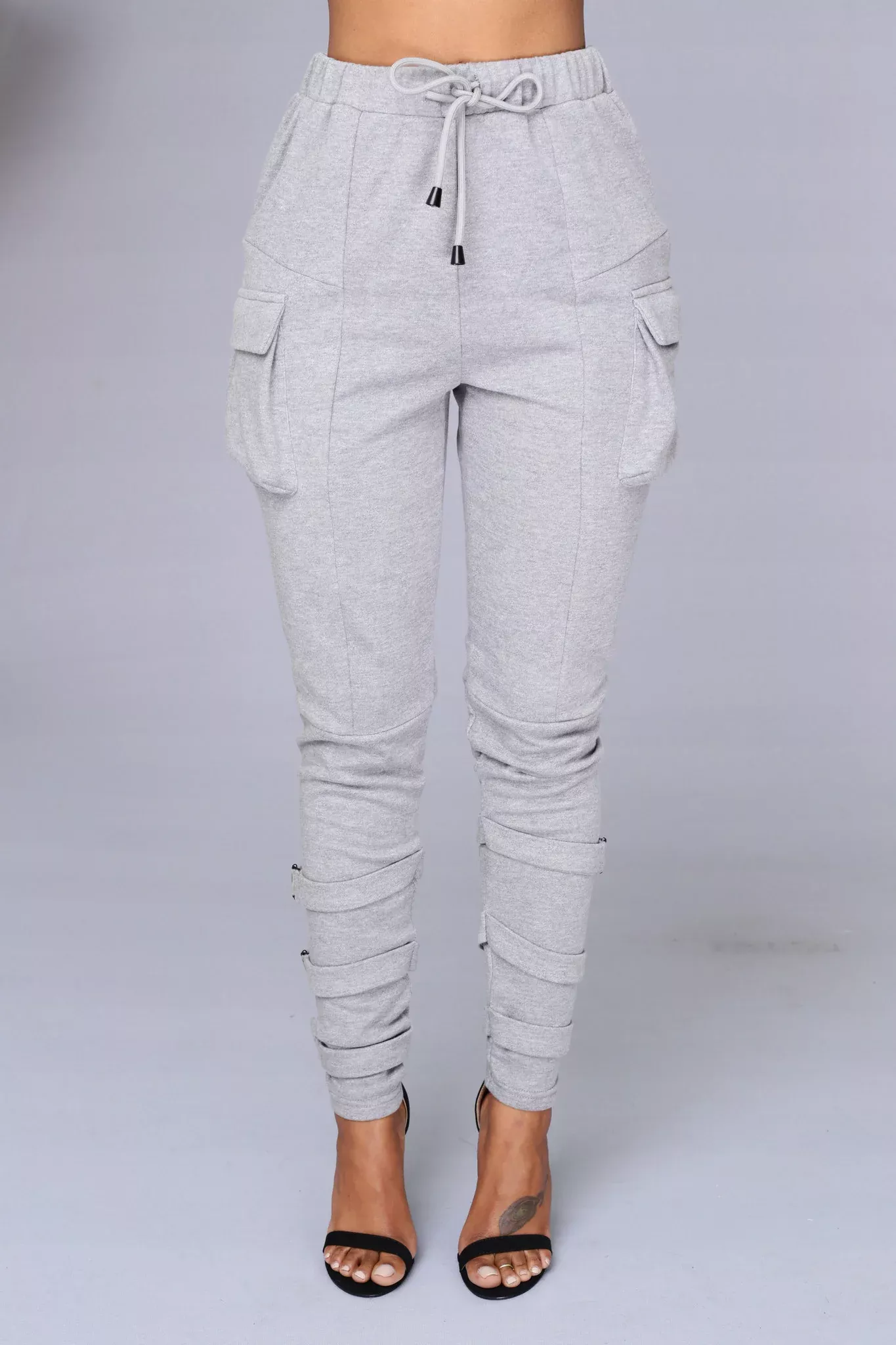 Unhinged Jogger - Grey