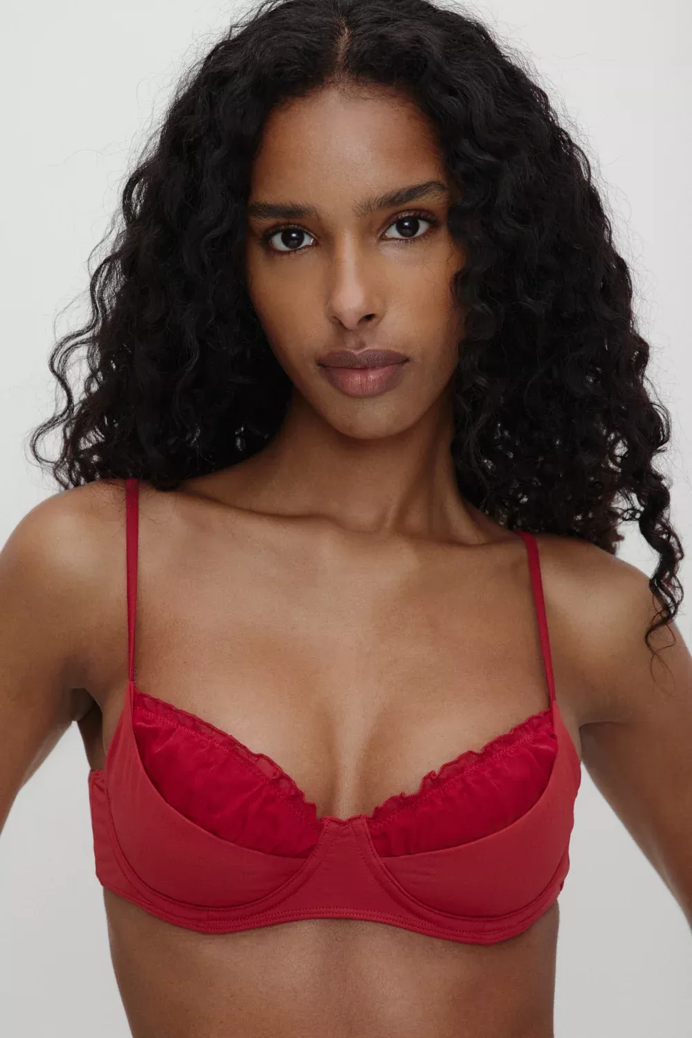x BELLA HADID Austin Underwire Bikini Top - Valentine